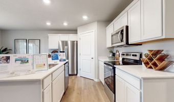 2506 E 47TH St, Des Moines, IA 50317