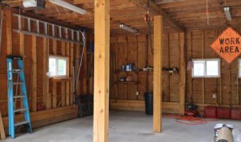 68 Boothby Rd, Athens, ME 04912
