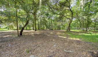 121 Spanish Point Dr, Beaufort, SC 29902