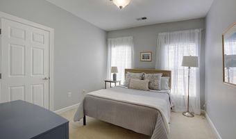 210 BOWEN Ct, Annapolis, MD 21401