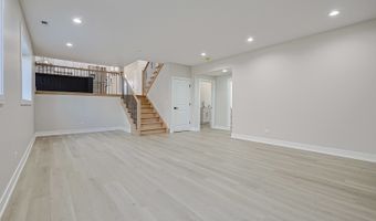 11236 S Lawler Ave, Alsip, IL 60803