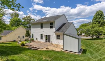 44 FLINTSTONE Ct, Barboursville, VA 22923