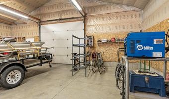 12568 N Hawthorne Rd, Chubbuck, ID 83202