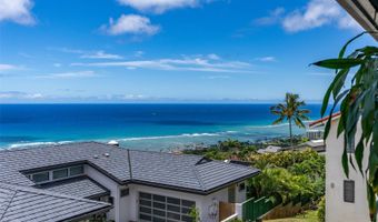 1789 Laukahi St, Honolulu, HI 96821