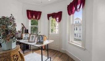 87 Hamilton St, Boston, MA 02125