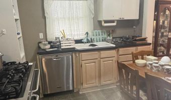 74 Lafayette St, Alexander City, AL 35010