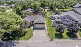 1701 NW 4th St, Abilene, KS 67410
