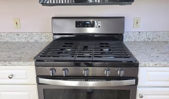 61 Sandpiper Rd, Barnegat, NJ 08005