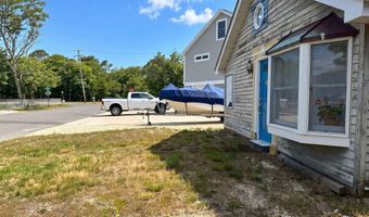 205 Cedar Dr, Bayville, NJ 08721