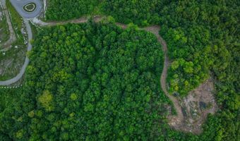 Ledgewood Drive lot 9.8, Bethlehem, NH 03574