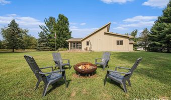 1359 Buttrick Ave SE, Ada, MI 49301