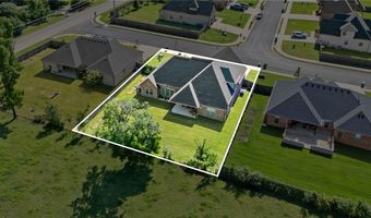 1010 Huntleigh Dr, Bentonville, AR 72713