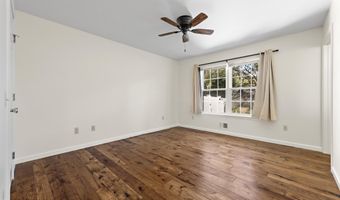 501 Spray Ave, Beachwood, NJ 08722