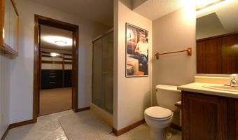 2003 Polk Dr, Ames, IA 50010
