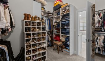 216 Hickory Ln, Adams Twp., PA 16046