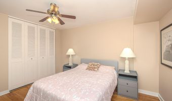 1795 Hideaway Ln, Ann Arbor, MI 48105