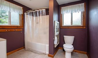 217 Bolton Rd, Cabot, VT 05647