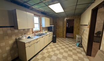 212 S 2nd St, Altoona, PA 16602