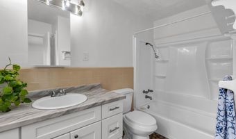 2505 Shady Ln, Biloxi, MS 39531