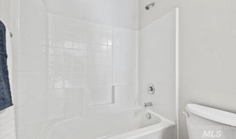 11423 Nora Dr, Caldwell, ID 83607