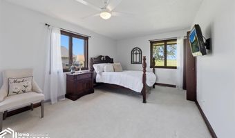 1465 NE 88Th St, Altoona, IA 50009