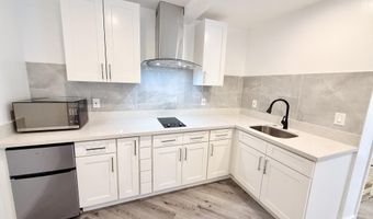 1033 Fountain St, Alameda, CA 94501