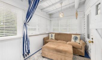 4 Ottawa Trl, Narragansett, RI 02882