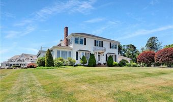 7 Jenckes Ct, Narragansett, RI 02882