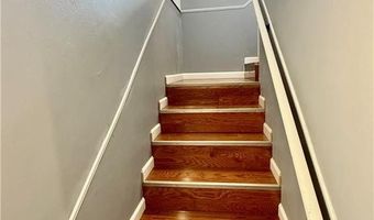 20 Annette Ln, Bella Vista, AR 72715