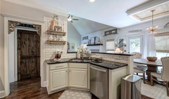 40 Rocky Mountain Pass, Adairsville, GA 30103
