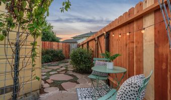219 CYPRESS St K, Alameda, CA 94501