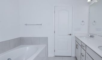 5559 E Spaniel Dr, Ann Arbor, MI 48108