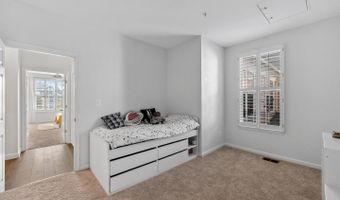 43371 LOCUST DALE Ter 107, Ashburn, VA 20147