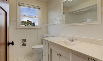 336 E PERSHING St, Appleton, WI 54911