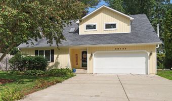 38137 N Bolton Pl, Antioch, IL 60002