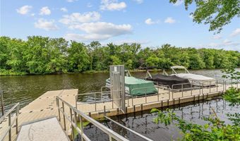 405 Riverside Cir, Anoka, MN 55303