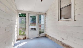 213 Shaker Rd, Albany, NY 12211