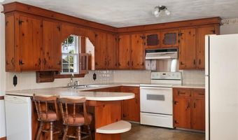 23 Fatima Dr, Bristol, RI 02809