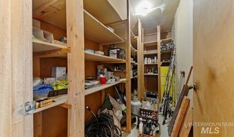 2214 N Constantine Ave, Boise, ID 83704