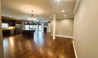 104 Canterbury Cir, Arab, AL 35016