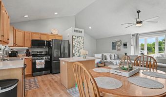 11525 60th Ave, Allendale, MI 49401