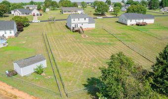 215 Upland View Dr, Boiling Springs, SC 29316