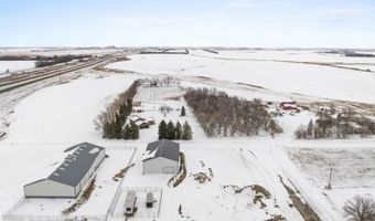 118 5th Ave SE, Surrey, ND 58785