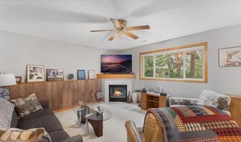 2682 Cutters Grove Cir, Anoka, MN 55303