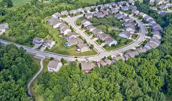 749 Bracknell Dr, Avon, IN 46123