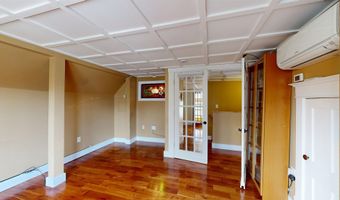 197 S Winooski Ave 4, Burlington, VT 05401