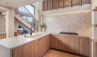 410 N Acacia Ave, Solana Beach, CA 92075