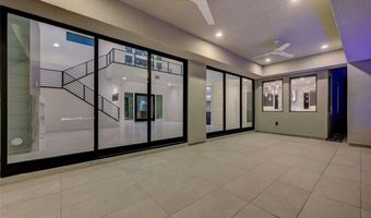 68 Grey Feather Dr, Las Vegas, NV 89135