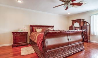 720 W 108th St, Los Angeles, CA 90044