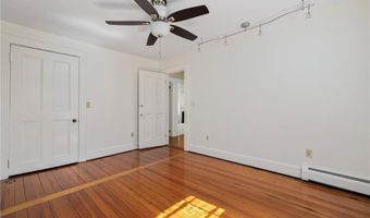 107 Old Beach Rd 2, Newport, RI 02840